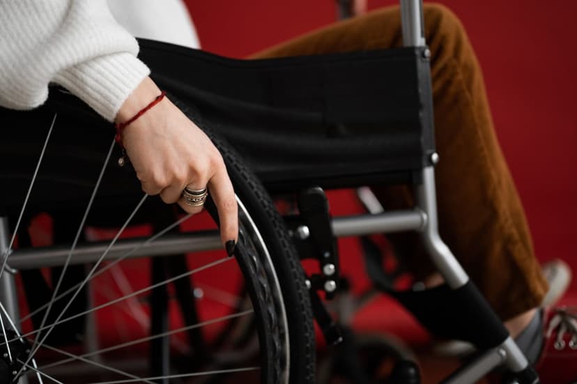 Anmäl dig senast 4 oktober till vårt medlemsmöte om hjälpmedel